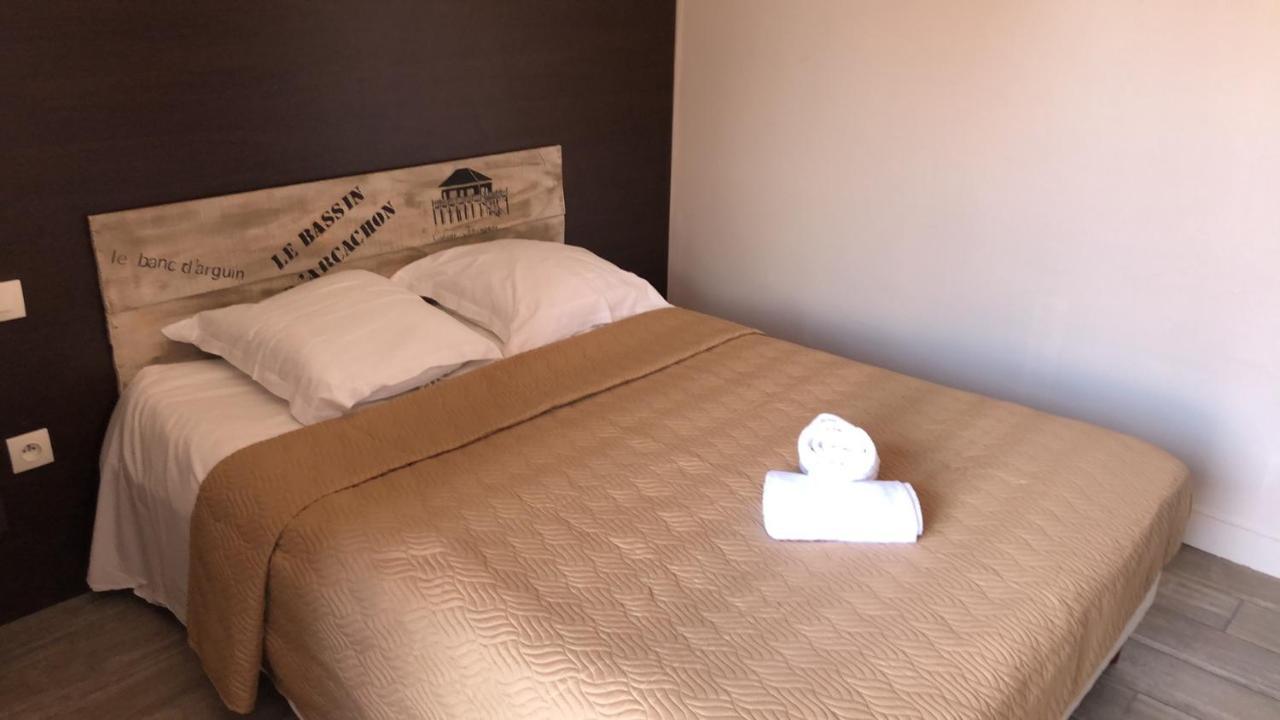 Hôtel LE 28 La Teste-de-Buch Ngoại thất bức ảnh